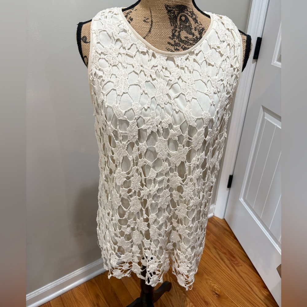 ▪️Crocheted Lined Blouse